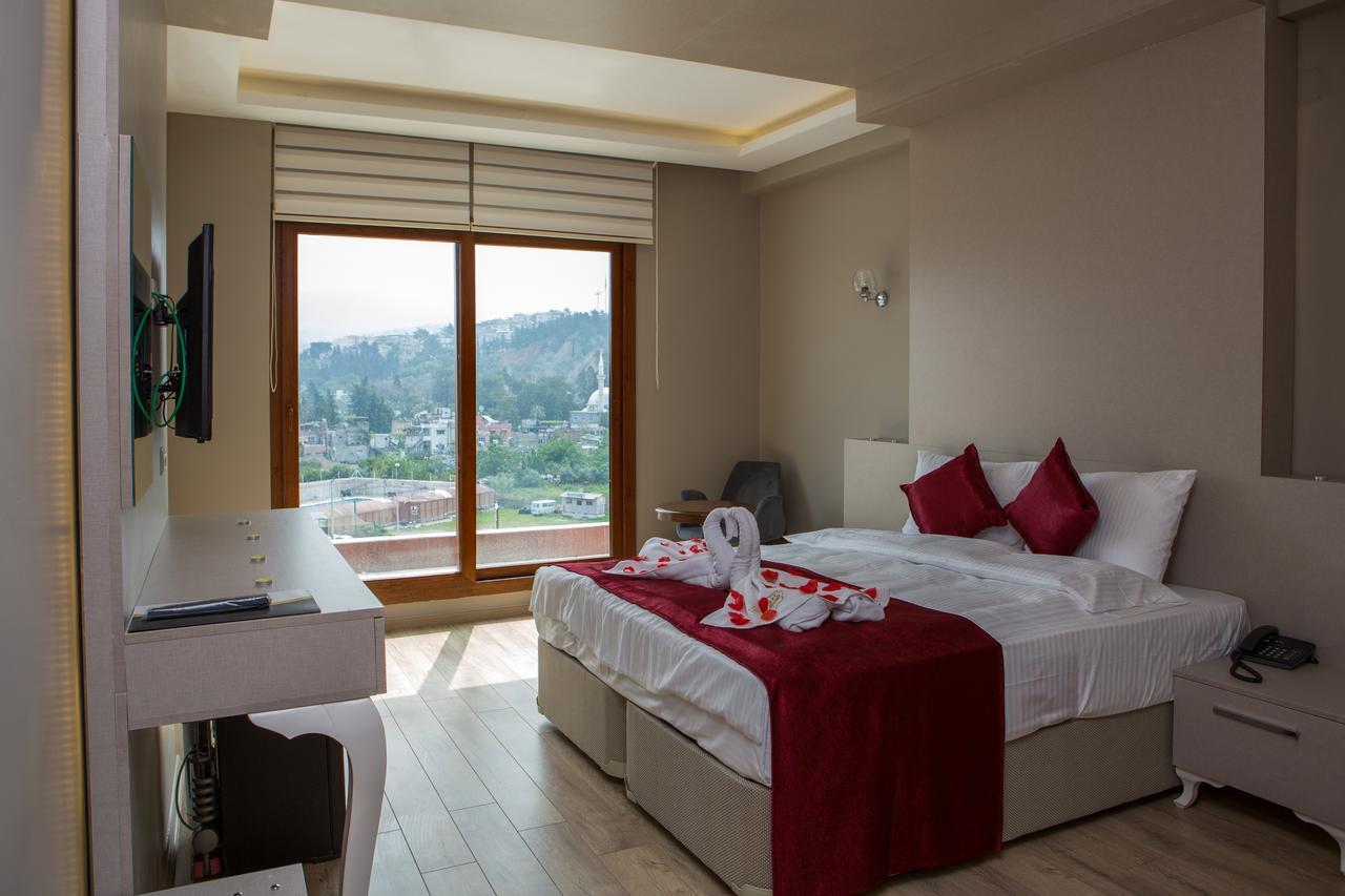 Akcali Hotel อิสเกนเดรุน ภายนอก รูปภาพ